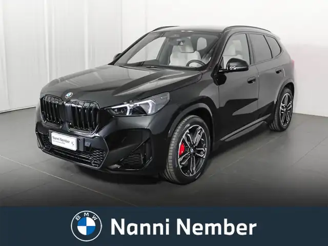 BMW X1 main image