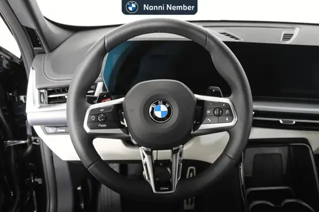 BMW X1 view 9