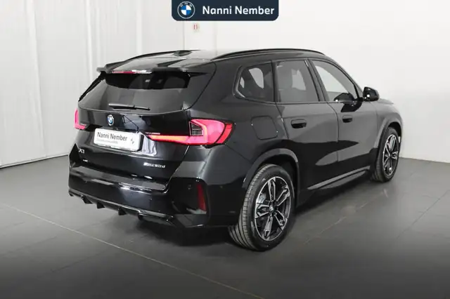 BMW X1 view 3