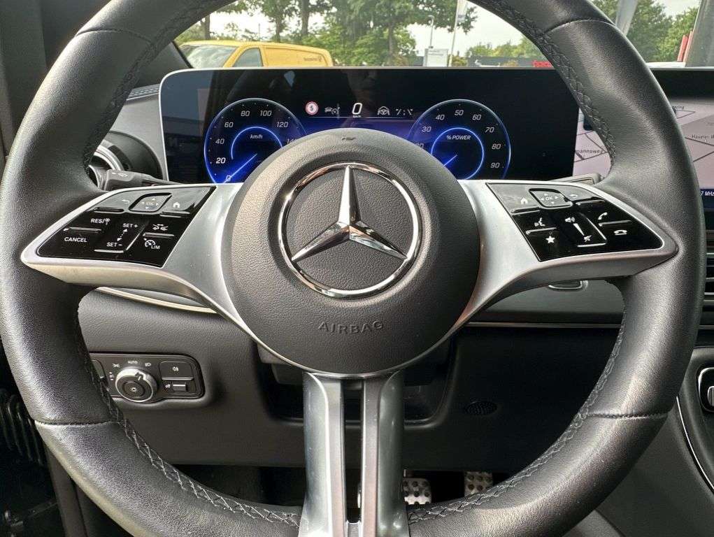 Mercedes-Benz EQV 300