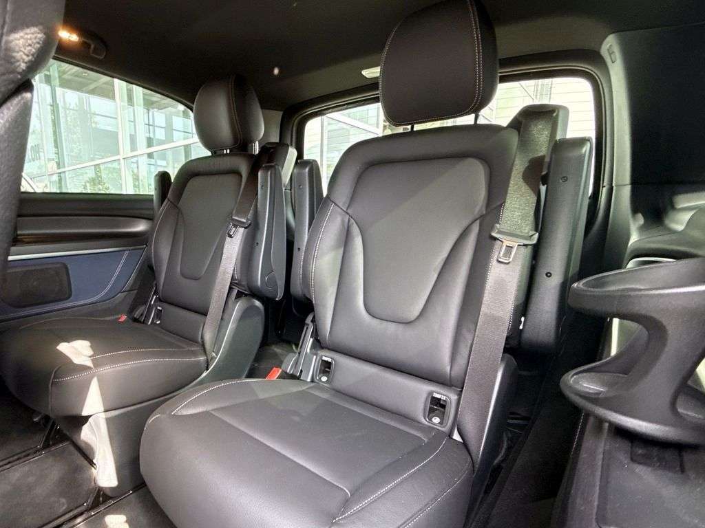 Mercedes-Benz EQV 300