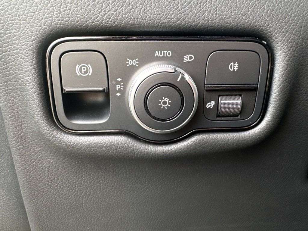 Mercedes-Benz EQV 300