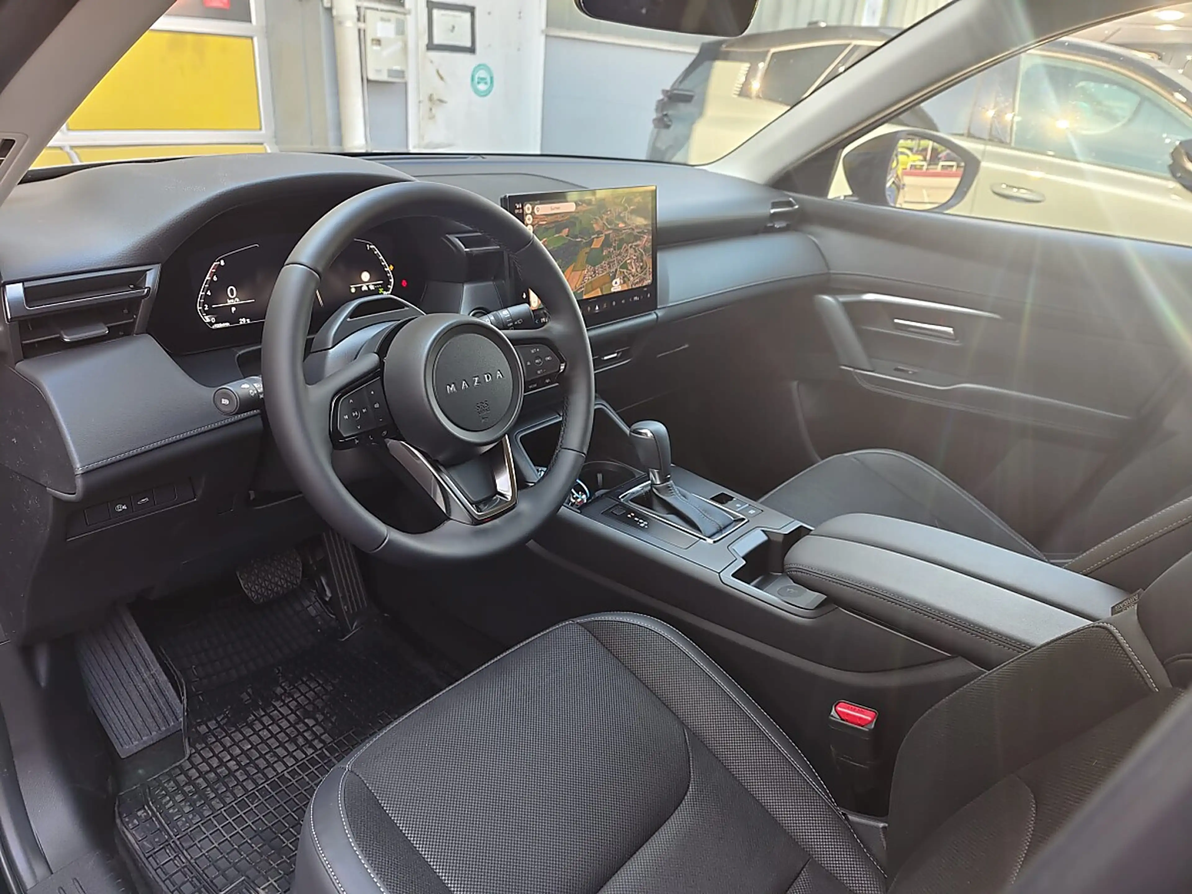 Mazda CX-5 e-Skyactiv G141 MHEV AWD Allrad Centre-Line Aut... — photo 3