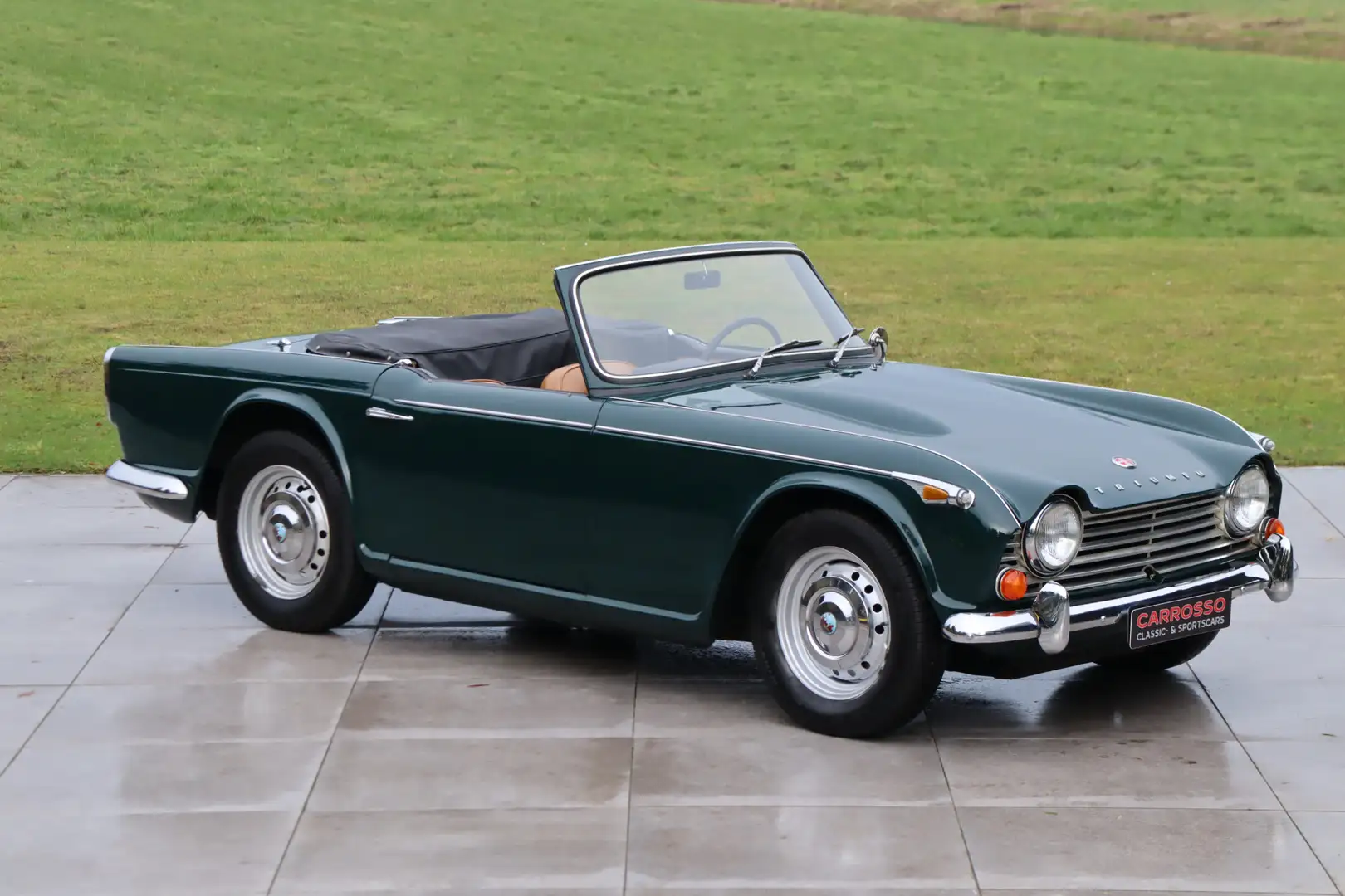 Triumph TR4 A IRS Grün - 1