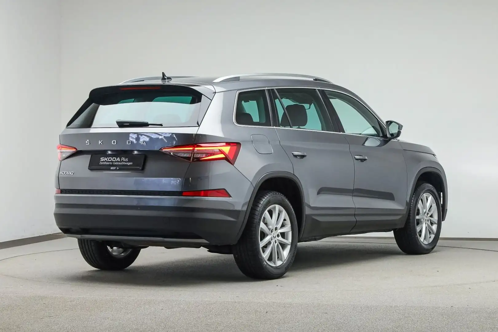 Skoda Kodiaq 1.5 TSI DSG Style*7 Sitzer*NAVI*STHZ*KAME Grau - 2