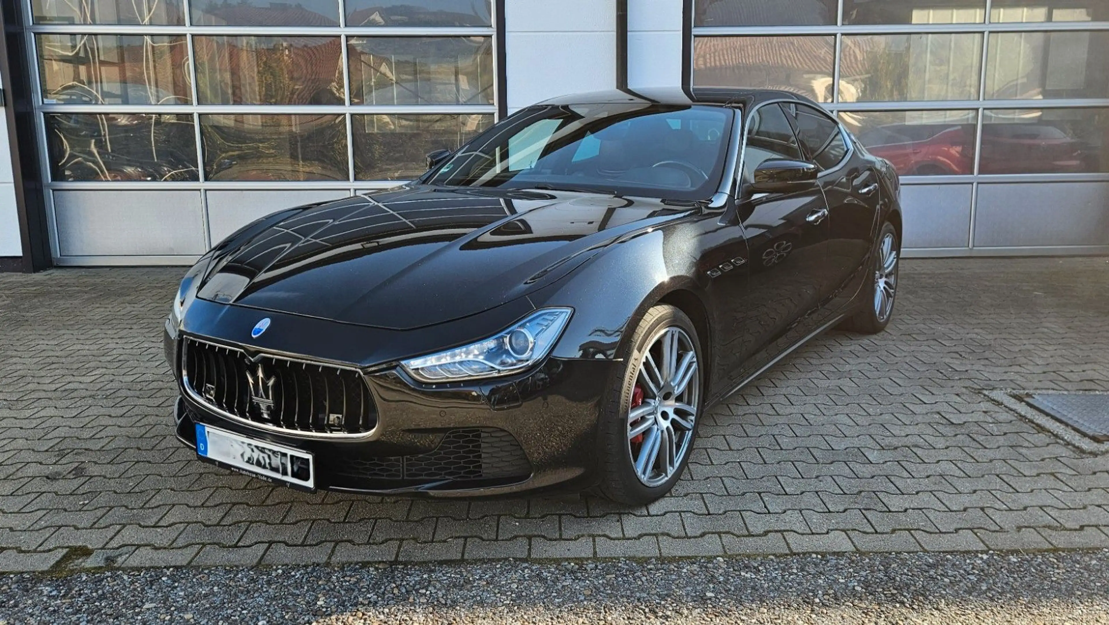 Maserati Ghibli 3.0 V6 Diesel GranSport *Carbon*ACC*20" — photo 2