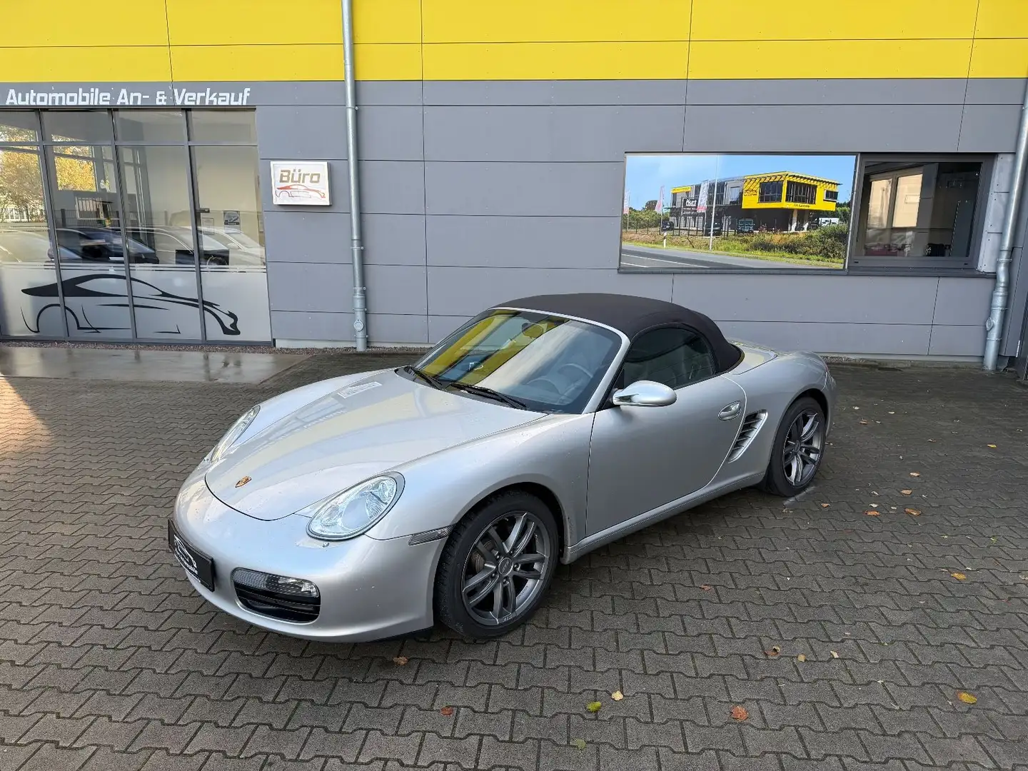 Porsche Boxster Basis/SHZ/LEDER/NAVI/8xBEREIFT/SCHECKHEF Argent - 1