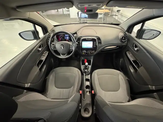 Renault Captur view 10