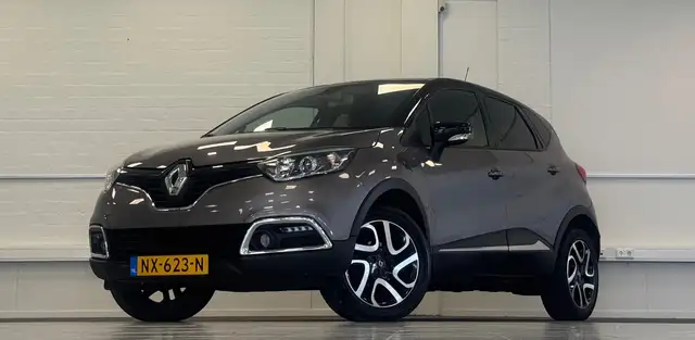 2017 Renault Captur in Grey for sale