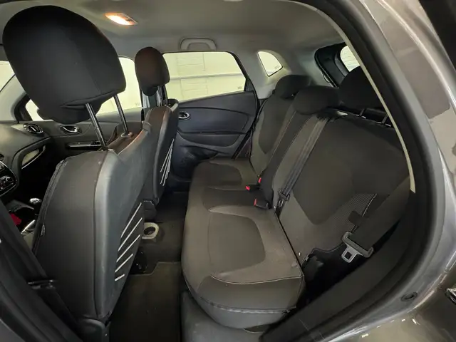 Renault Captur view 9