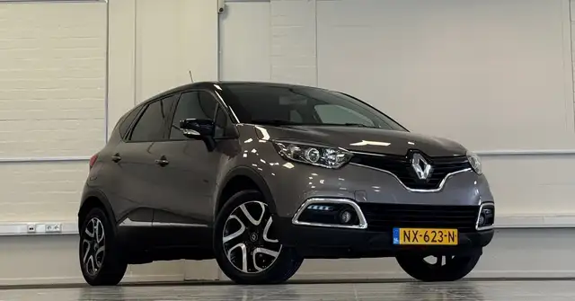 Renault Captur view 2
