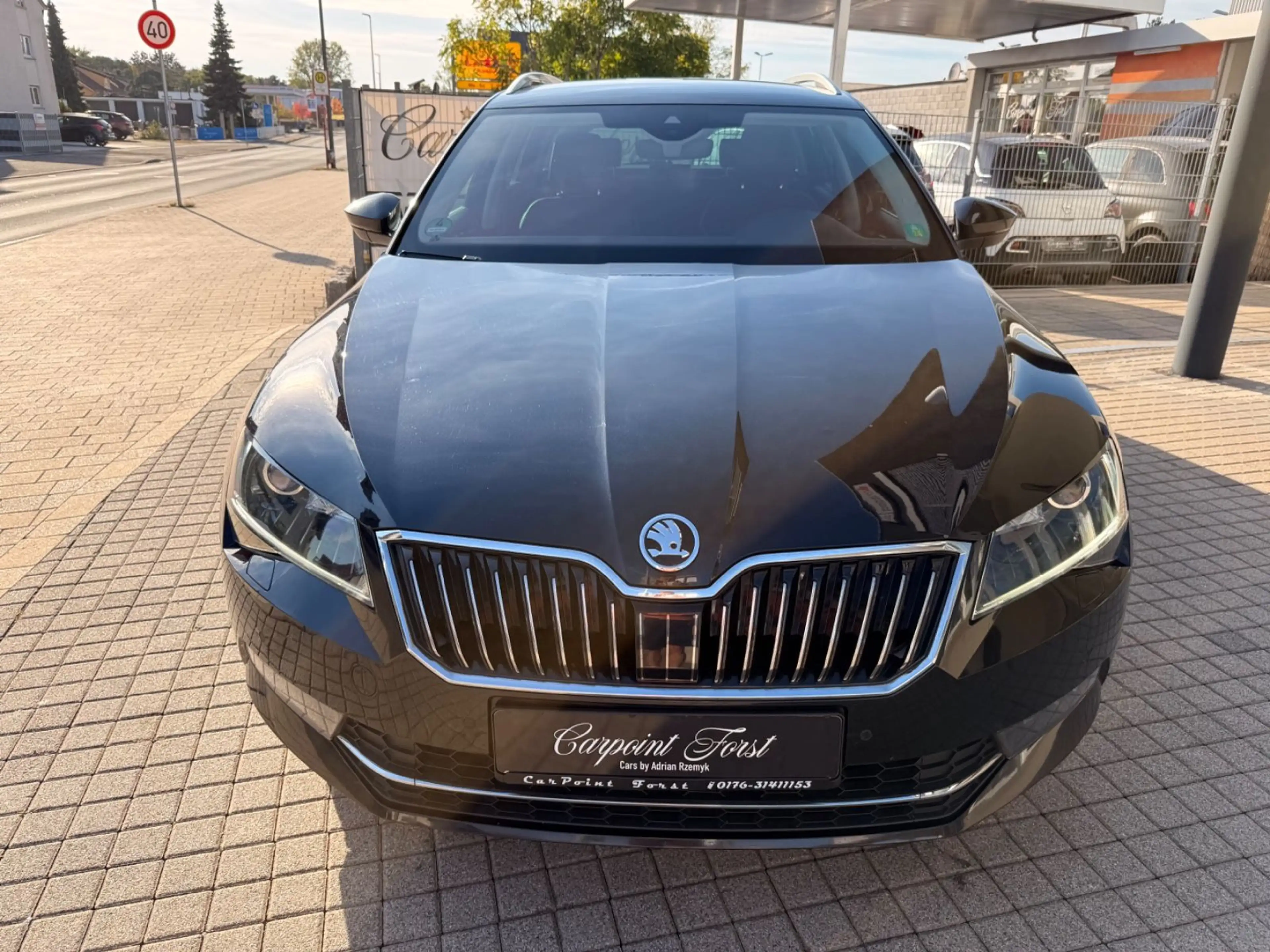 Skoda Superb Combi L&K,CANTON, 1.Hand, DSG,11.2027,uvm — photo 4
