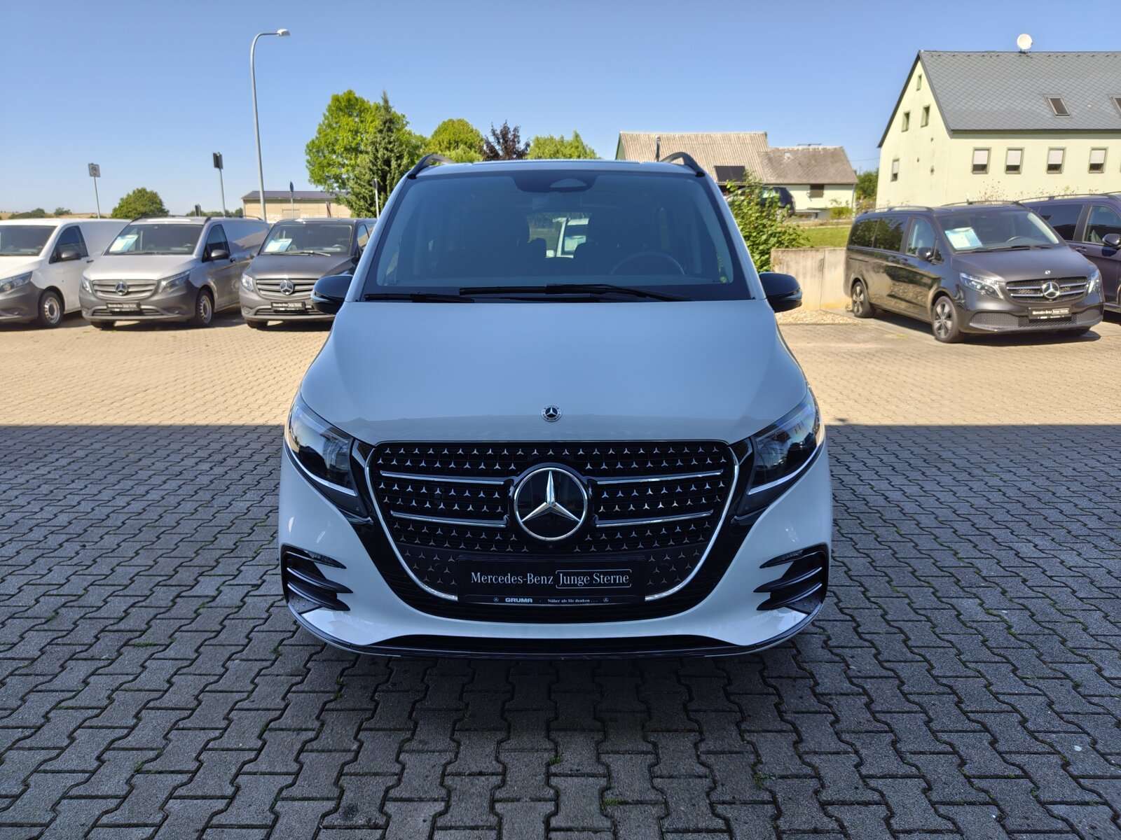 Mercedes-Benz V 250