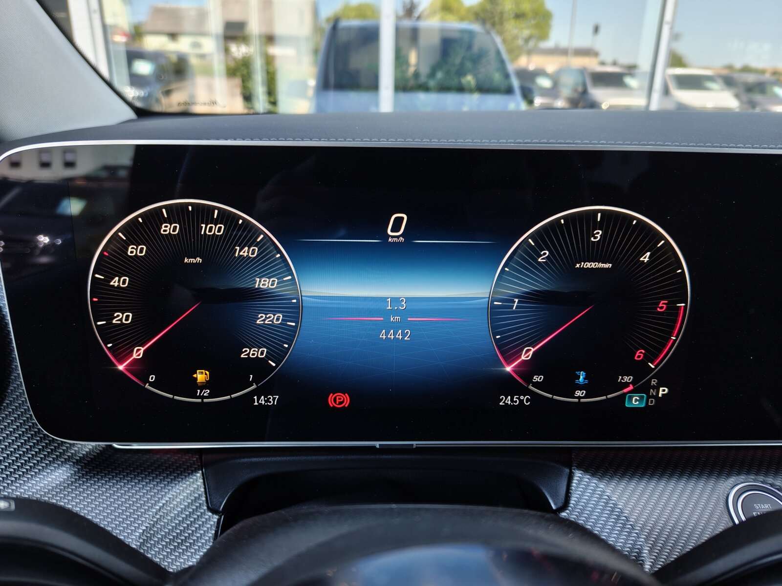 Mercedes-Benz V 250