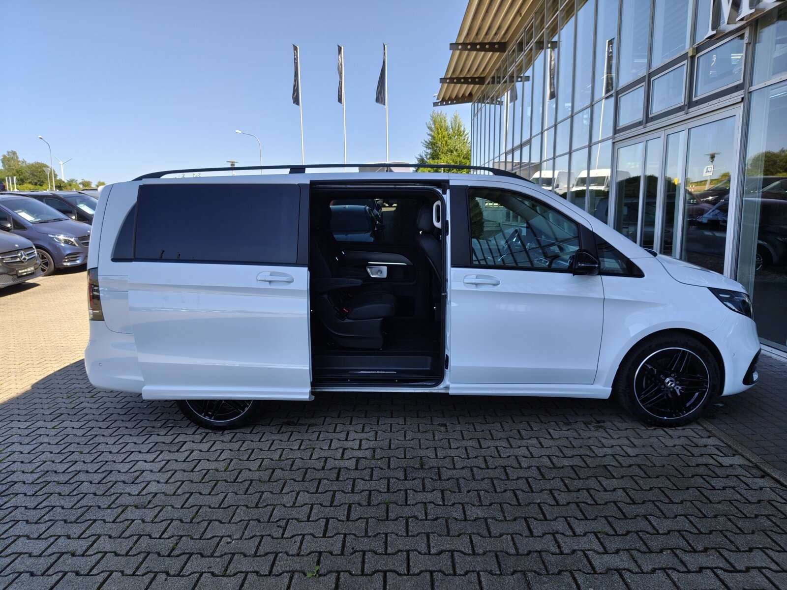 Mercedes-Benz V 250