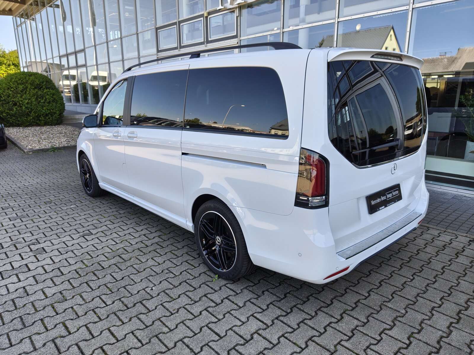 Mercedes-Benz V 250