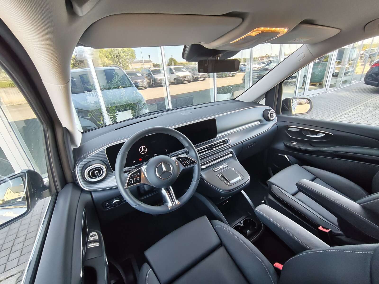 Mercedes-Benz V 250