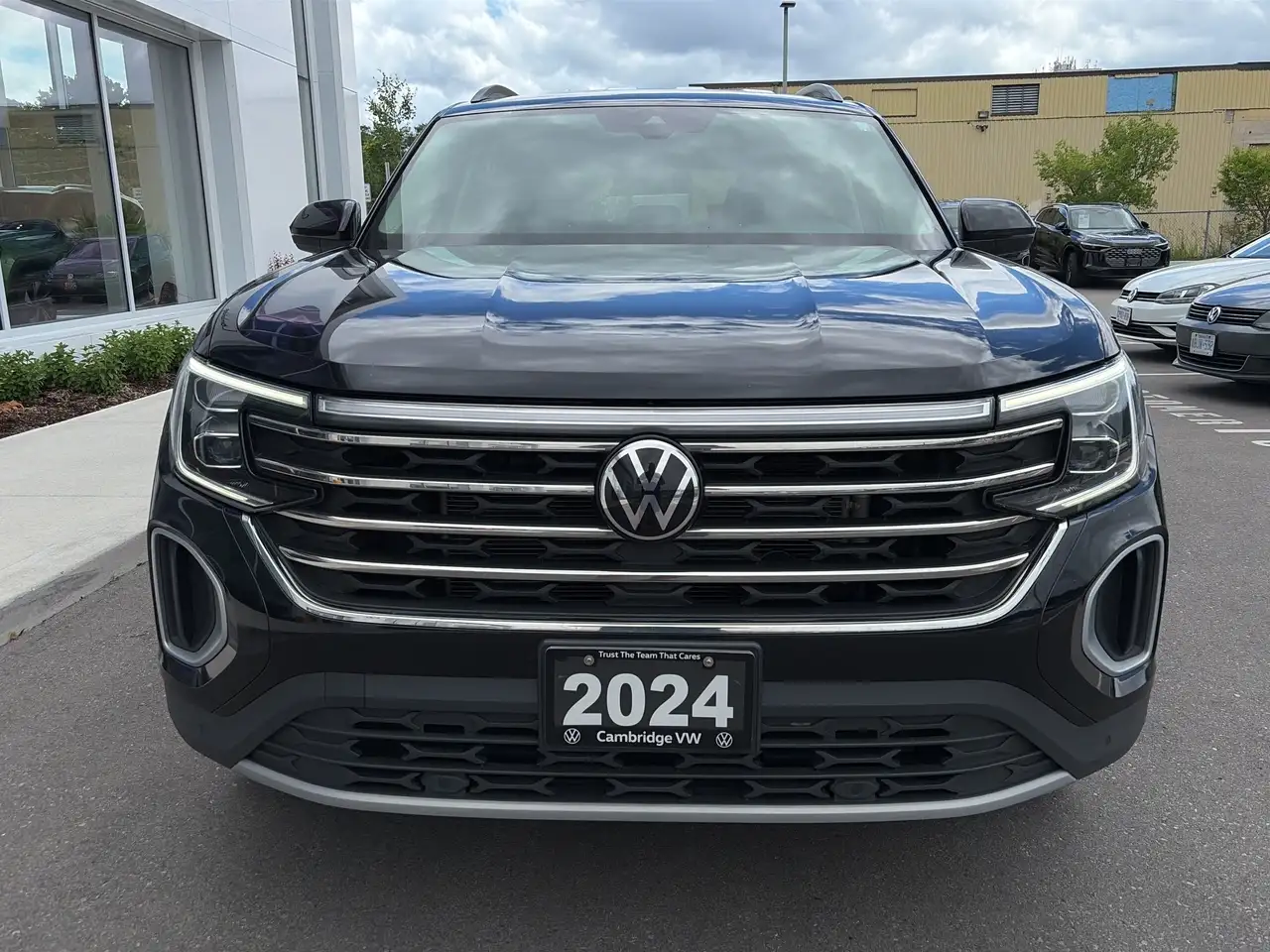 Volkswagen Atlas снимка Volkswagen Atlas