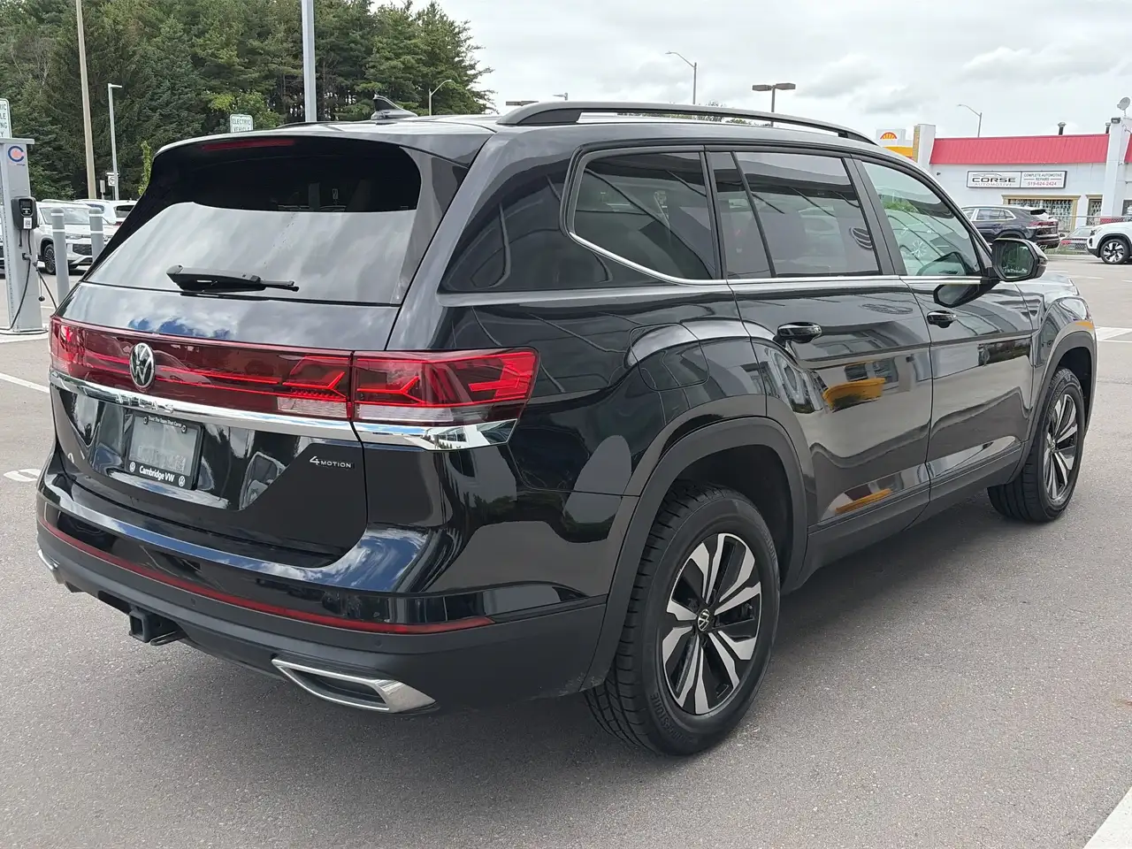 Volkswagen Atlas снимка Volkswagen Atlas