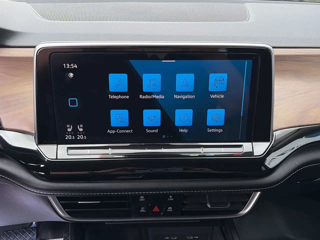 Volkswagen Atlas снимка Volkswagen Atlas