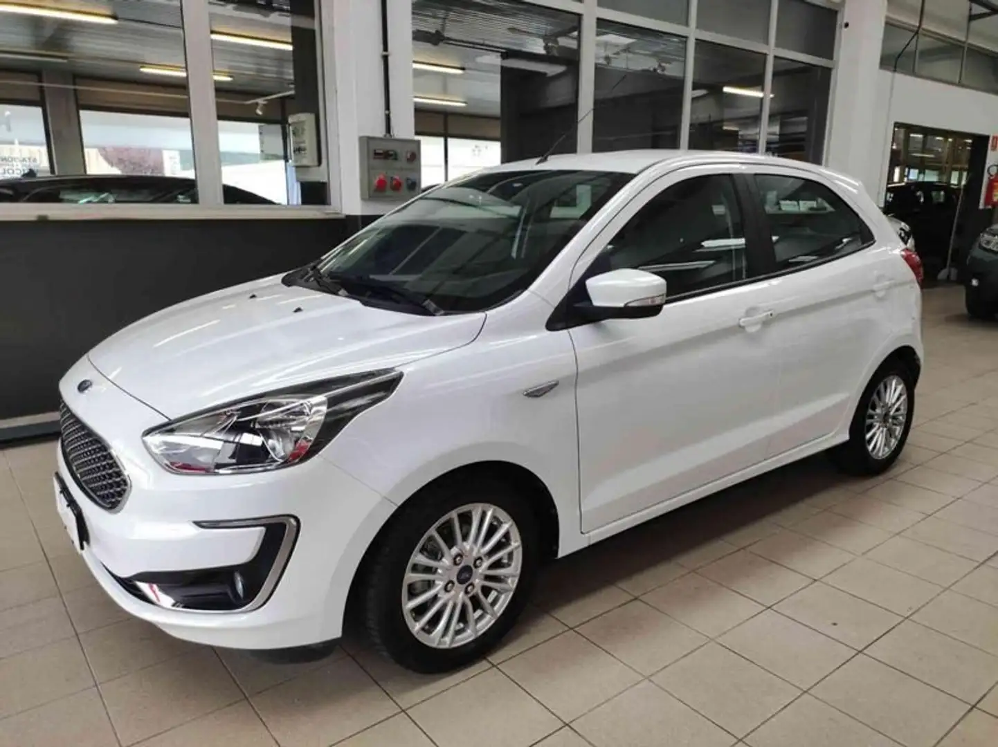Ford Ka/Ka+ 1.5 TDCi 95 CV Ultimate Bianco - 1