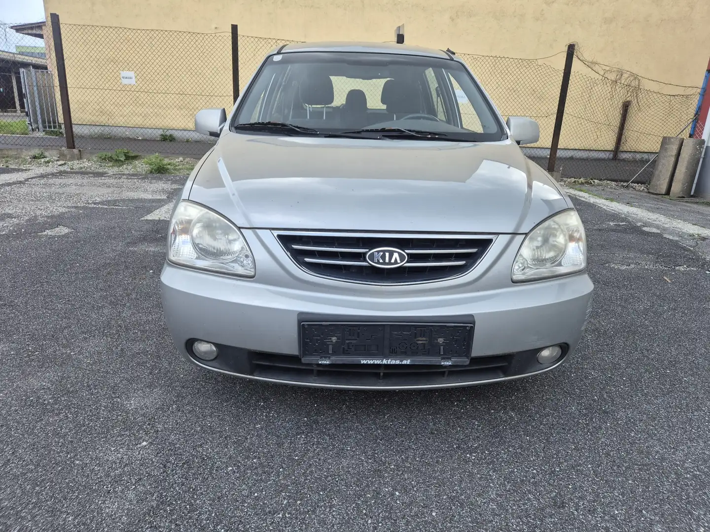 Kia Carens 2,0 CRDi Executive - 2