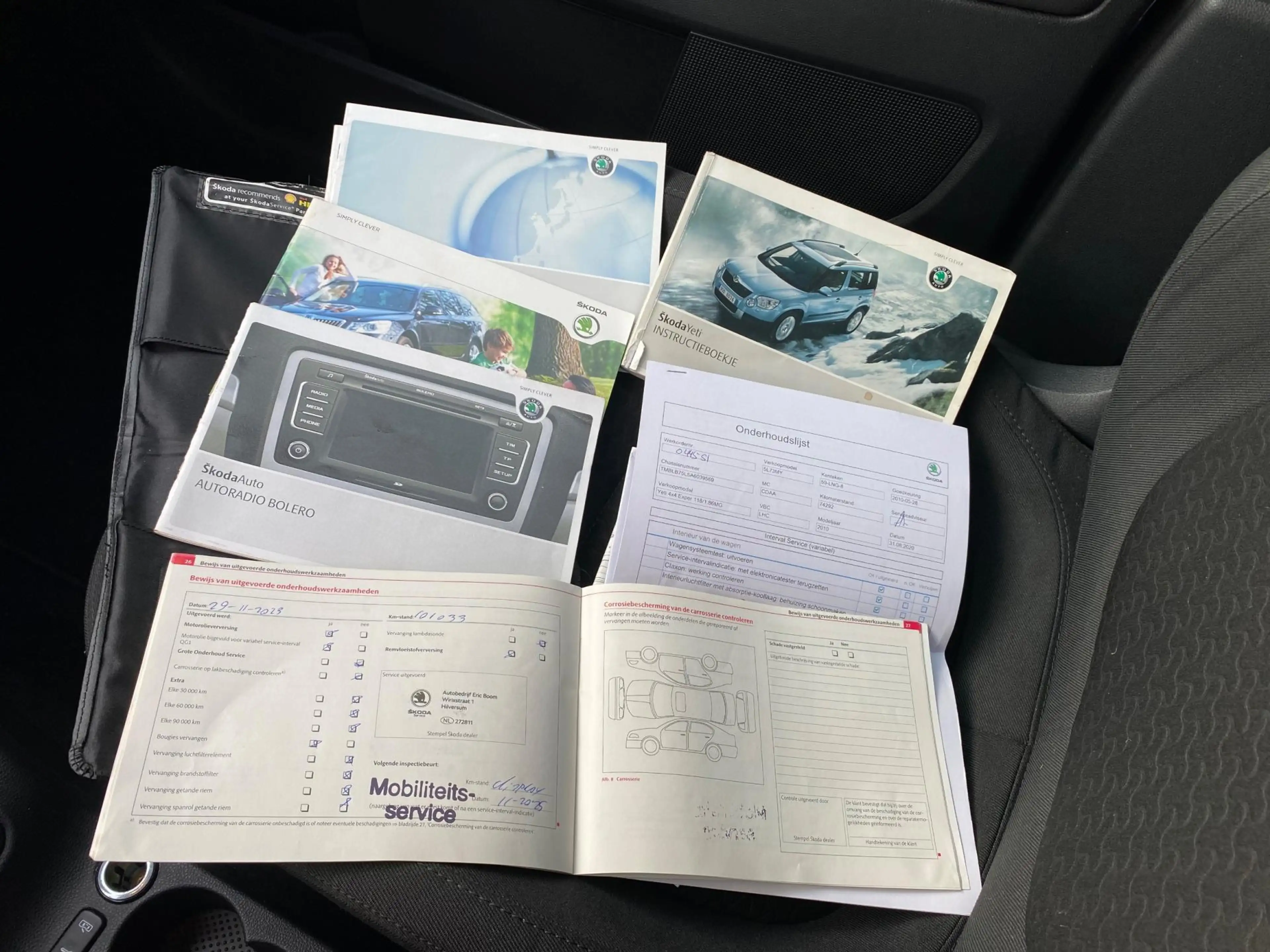 Skoda Yeti 1.8 TSI Elegance 4x4 — photo 16