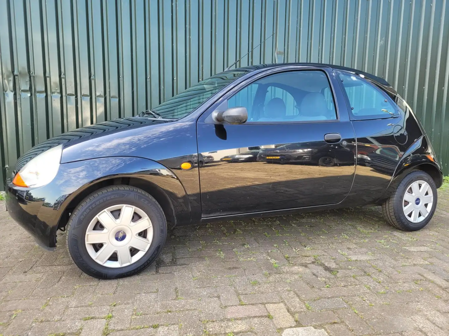 Ford Ka/Ka+ 1.3 Futura AIRCO NW APK Zwart - 2