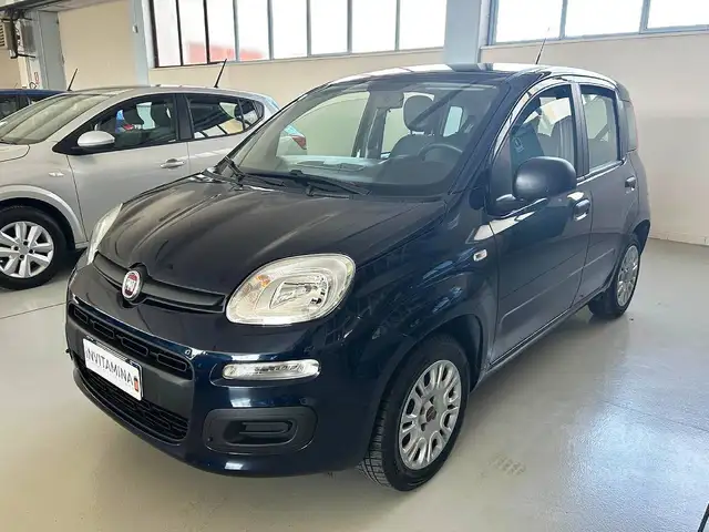 Fiat Panda view 3