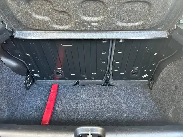 Fiat Panda view 13