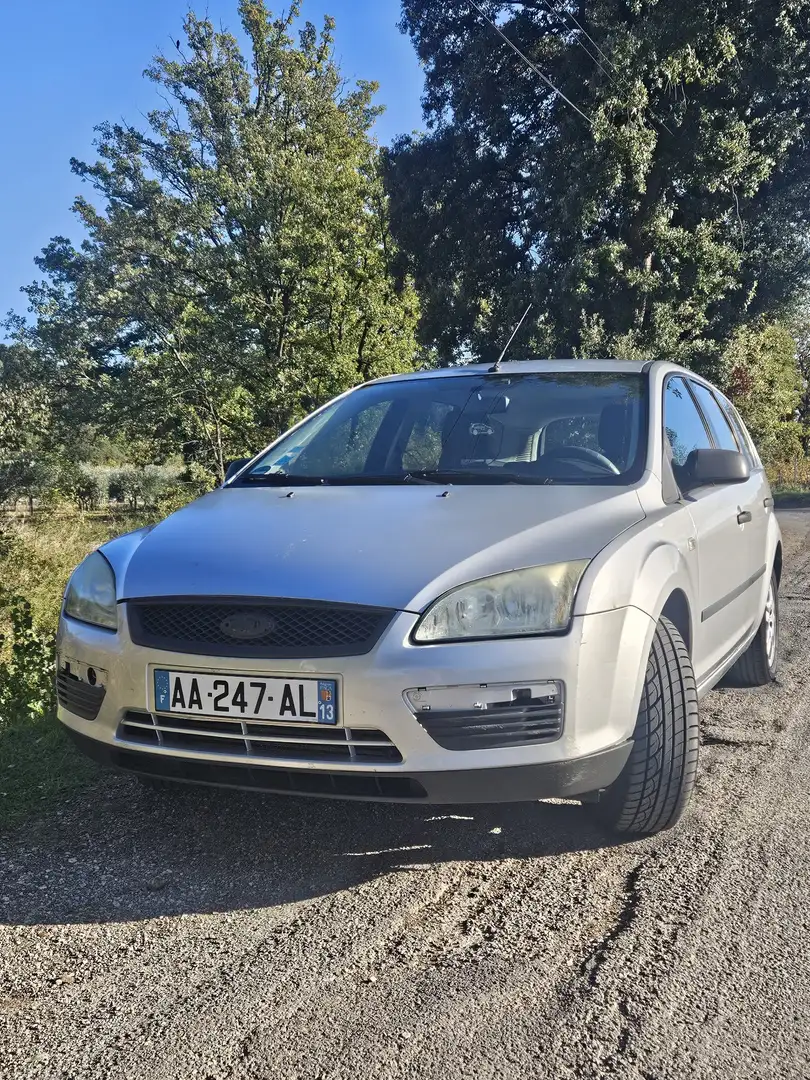Ford Focus SW 1.6 TDCi 110 Ghia DPF CVT - 2