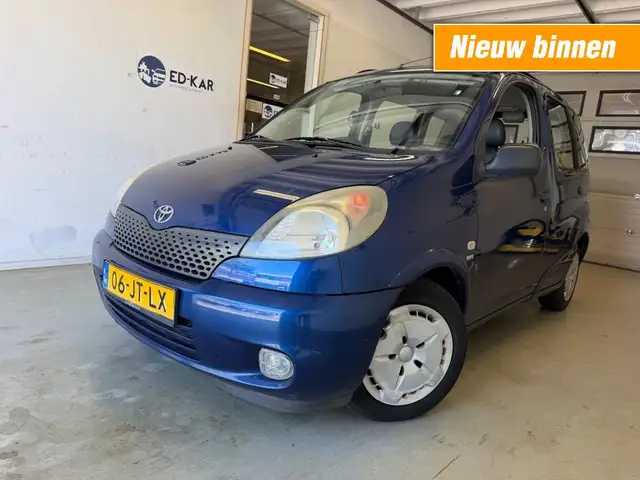 Toyota 1.3-16V VVT-i Luna HOOGINSTAP AIRCO RIJDT GOED NAP