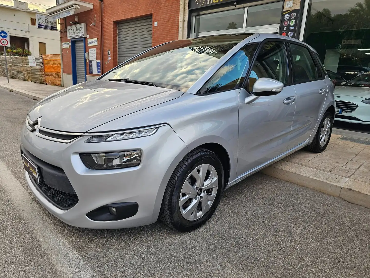 Citroen C4 Picasso C4 Picasso II 2013 1.6 e-hdi Seduction 115cv etg6 Argintiu - 1