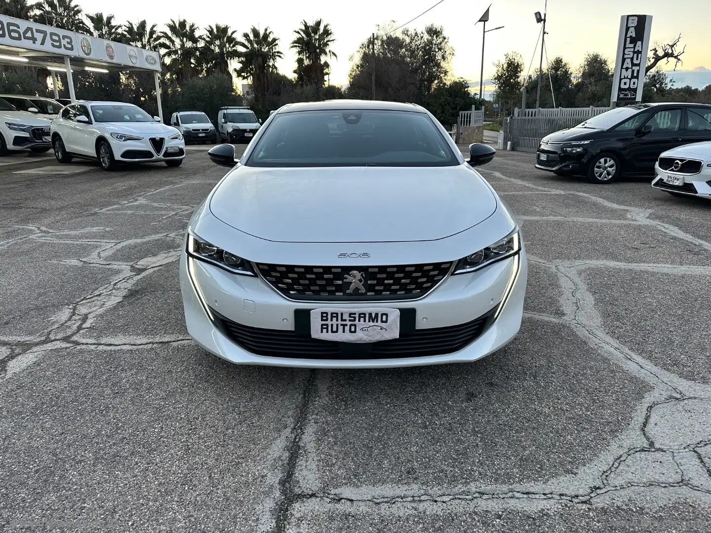 Peugeot 508 BlueHDi 160 GT Line TETTO APRIBILE Wit - 2