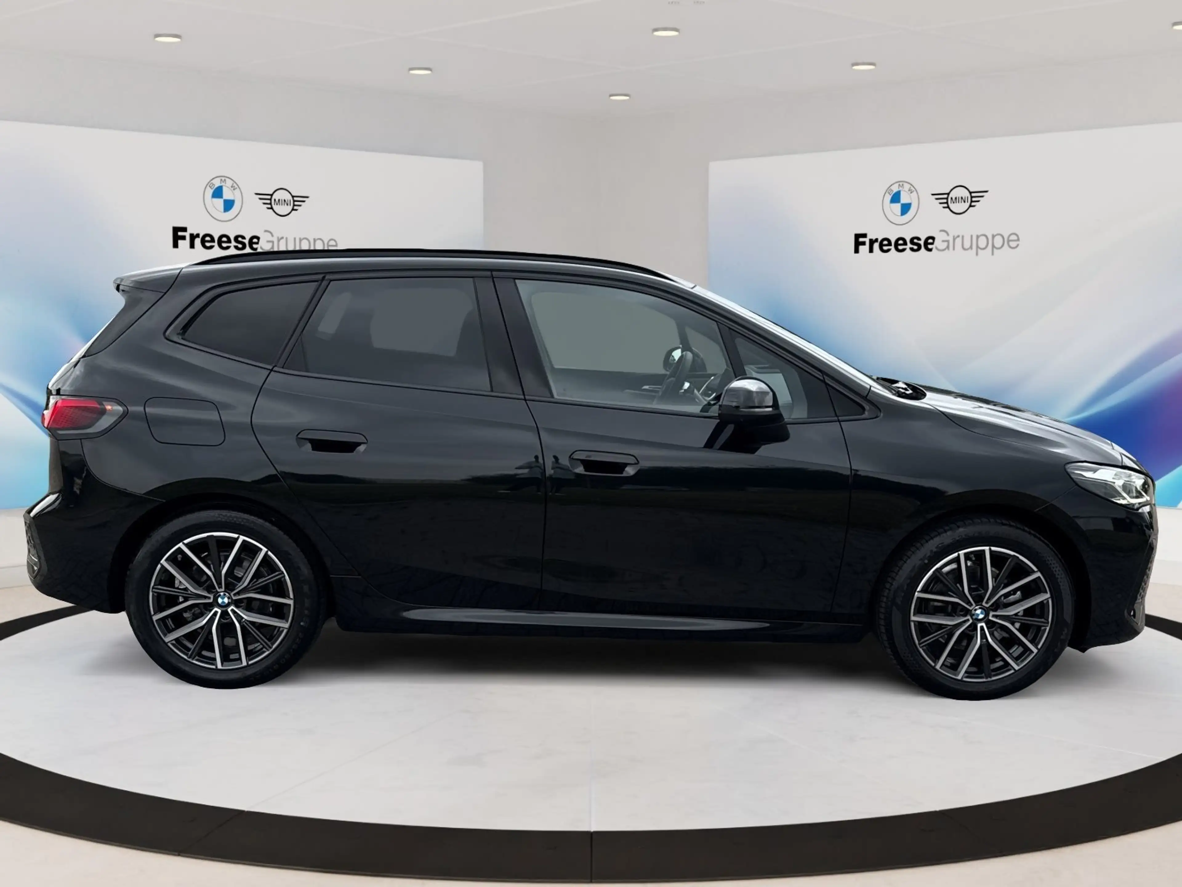 BMW 220 i AHK 360° HEAD-UP PANO RFK HIFI LENKRADHZ BT — photo 7