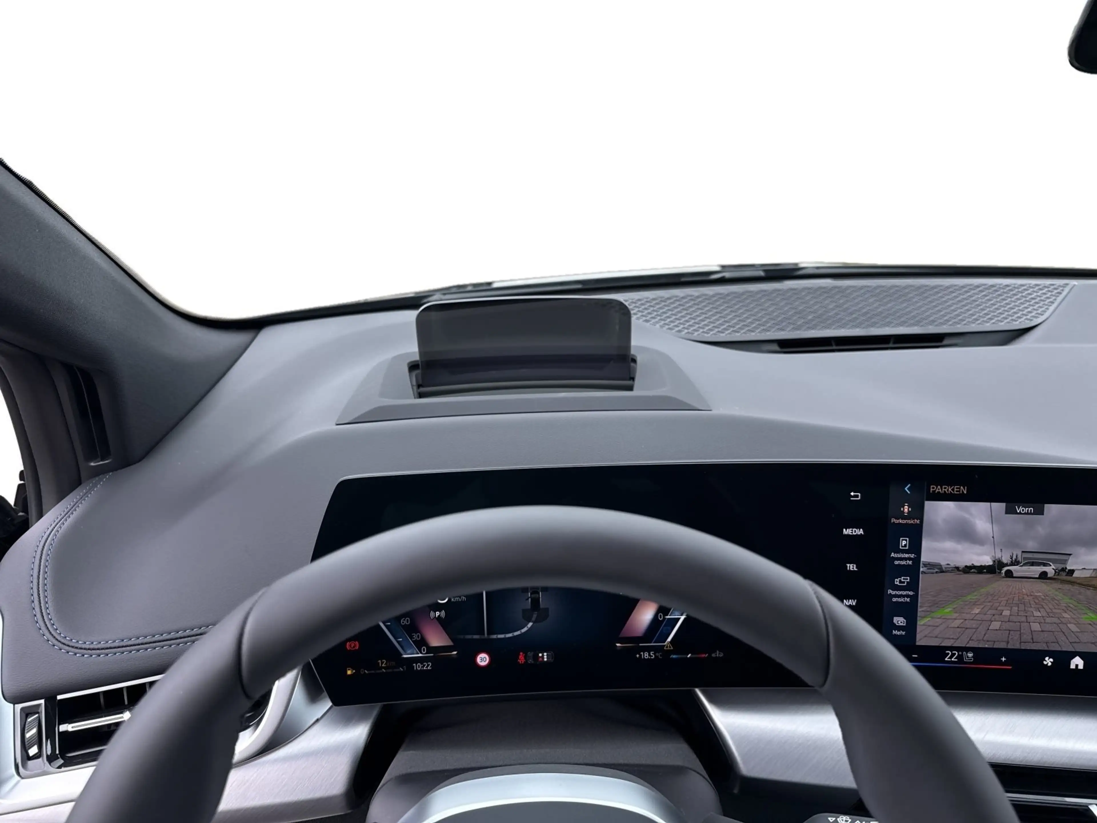 BMW 220 i AHK 360° HEAD-UP PANO RFK HIFI LENKRADHZ BT — photo 15