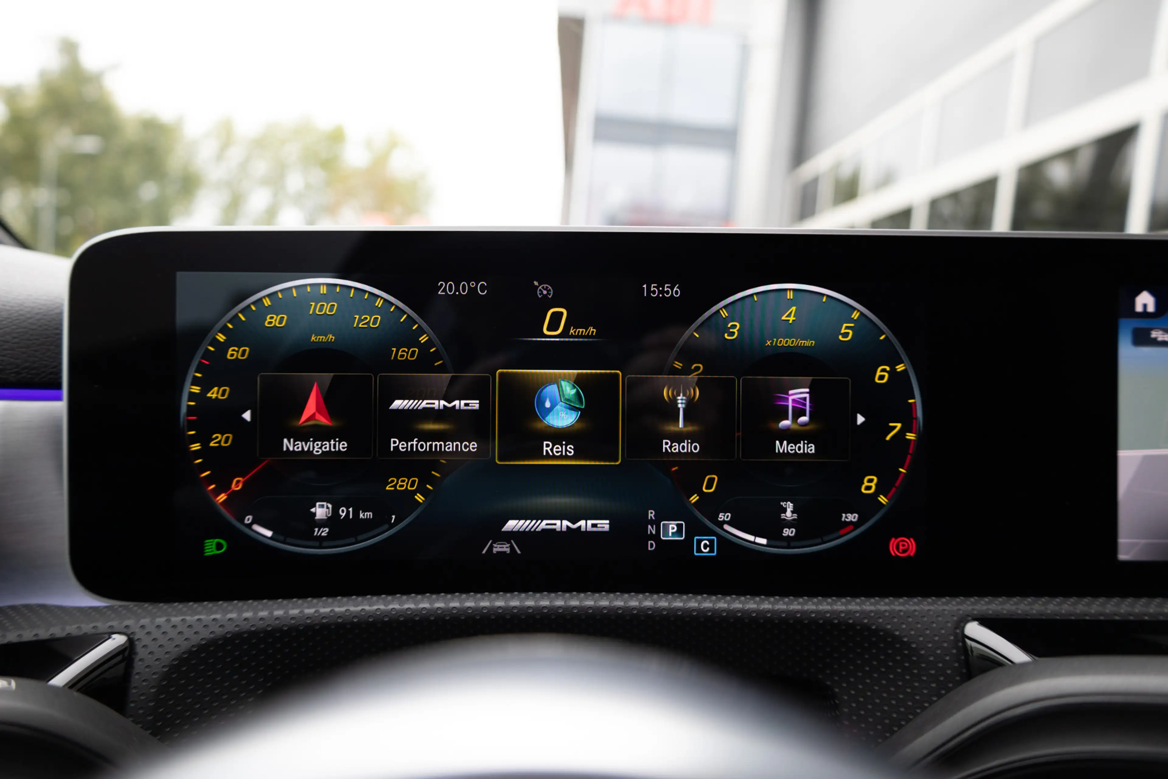 Mercedes-Benz A 35 AMG 4MATIC 306 pk Premium Plus AMG-Pakket / Mat-Grijs/ — photo 28