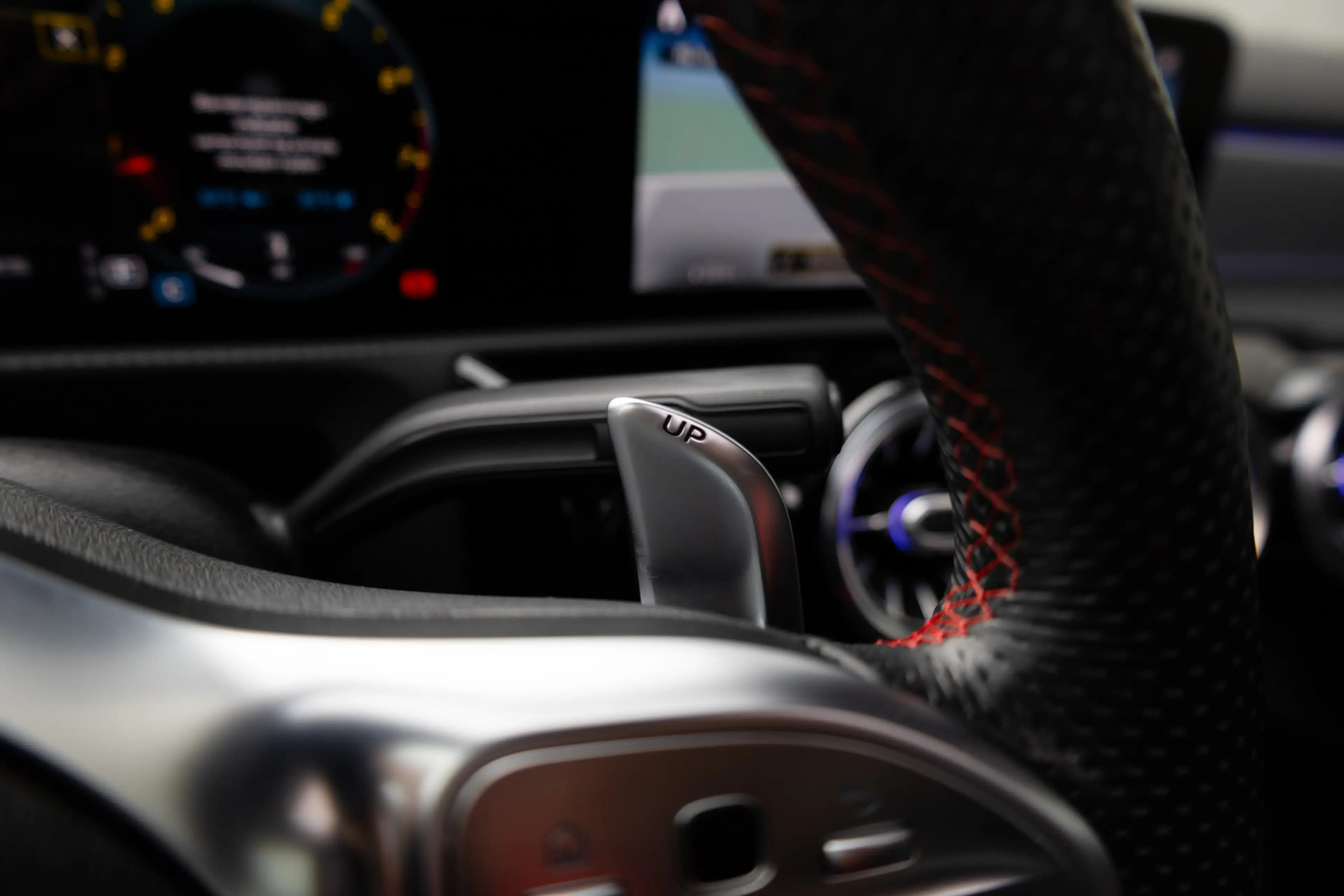 Mercedes-Benz A 35 AMG 4MATIC 306 pk Premium Plus AMG-Pakket / Mat-Grijs/ — photo 22