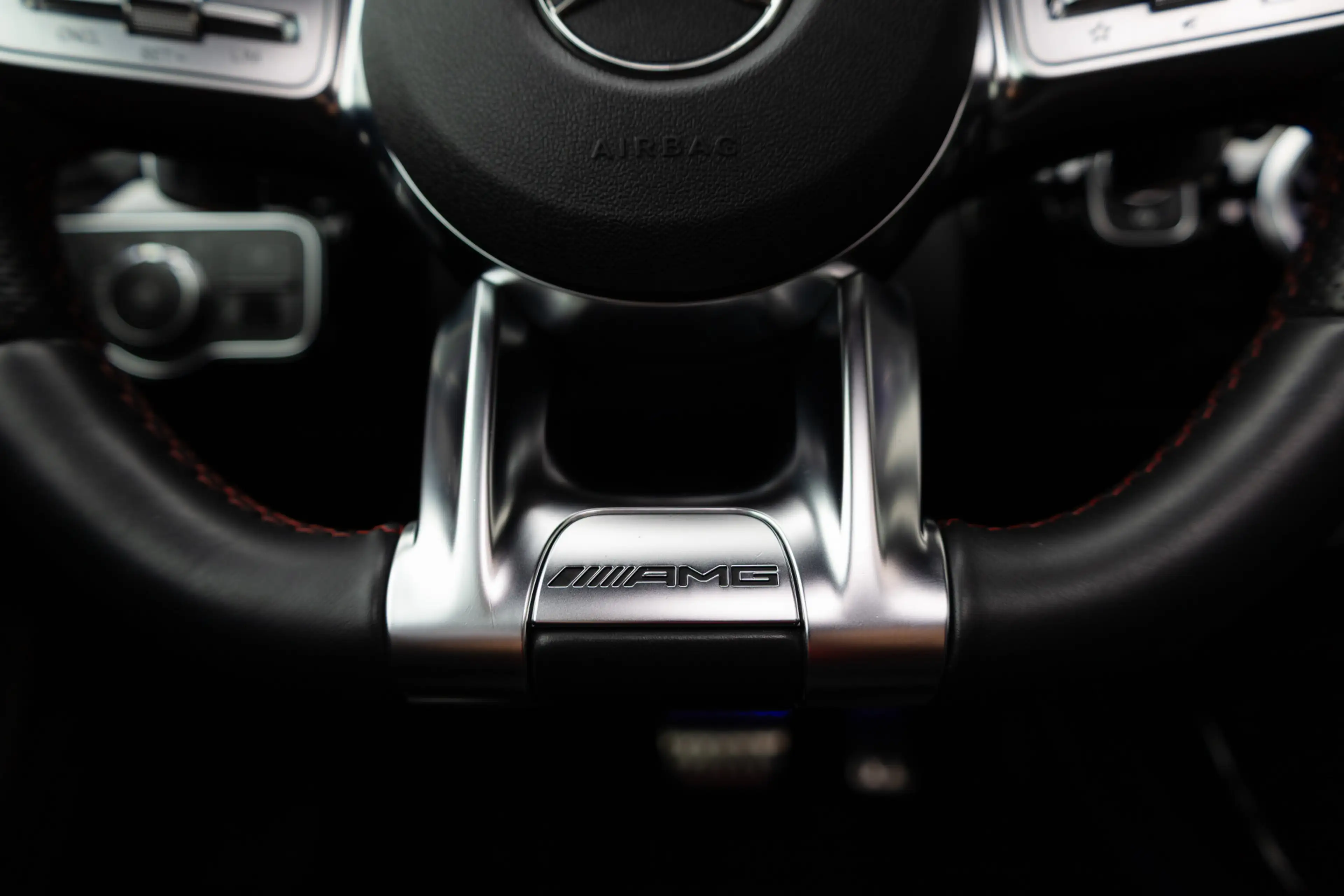 Mercedes-Benz A 35 AMG 4MATIC 306 pk Premium Plus AMG-Pakket / Mat-Grijs/ — photo 18