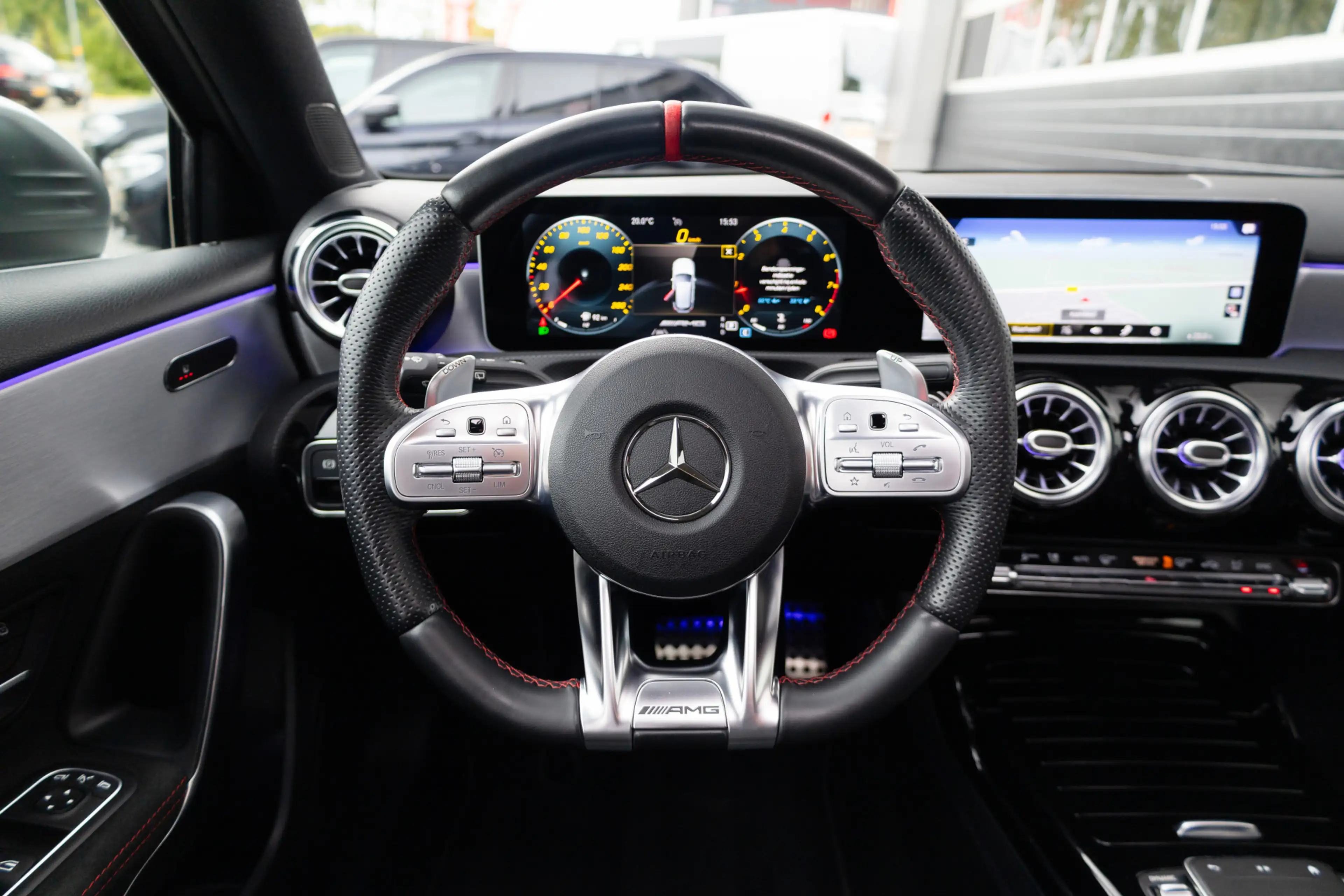 Mercedes-Benz A 35 AMG 4MATIC 306 pk Premium Plus AMG-Pakket / Mat-Grijs/ — photo 20