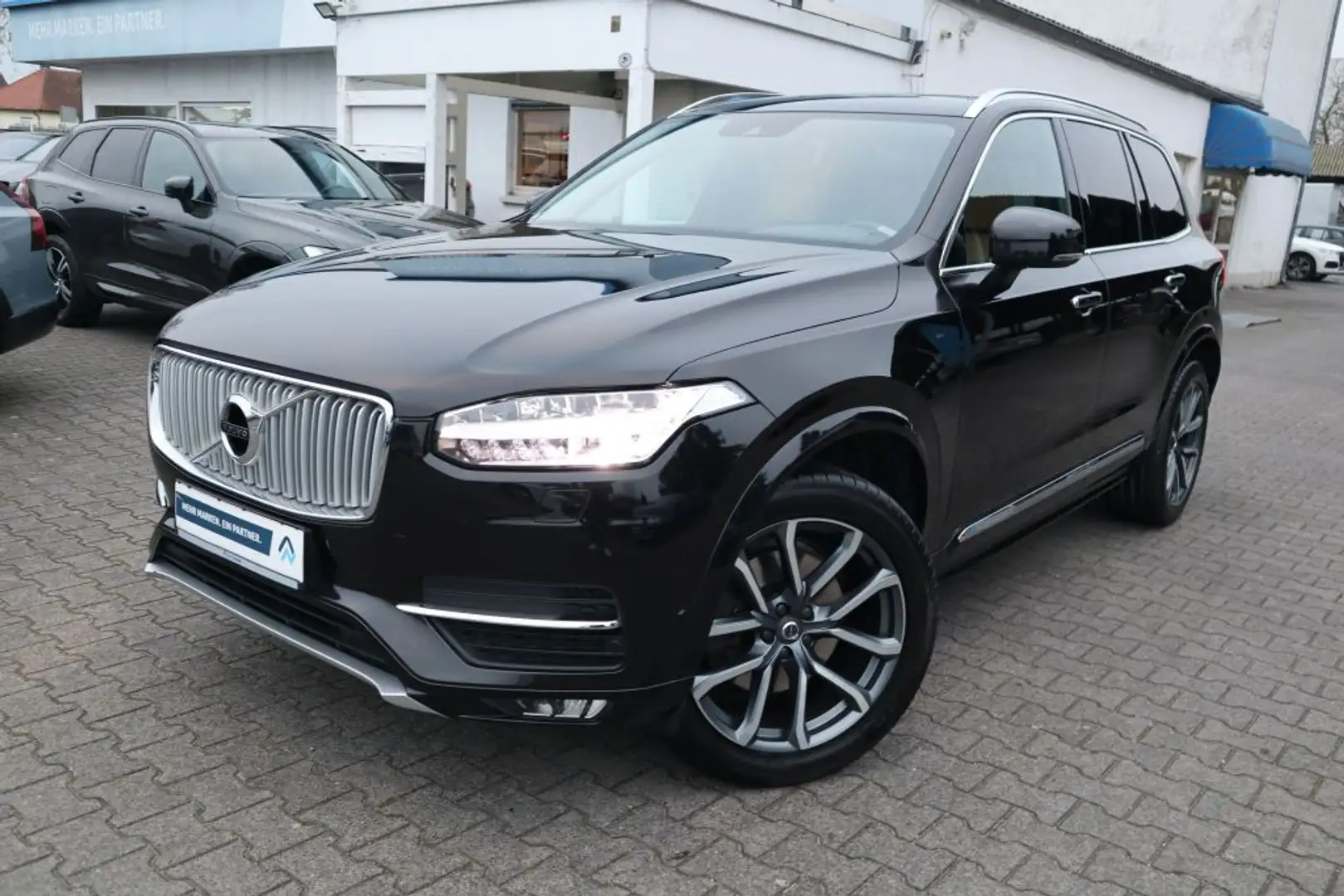 Volvo XC90 XC90 D5 AWD Geartronic Inscription|NAVI|R-CAM| - 1