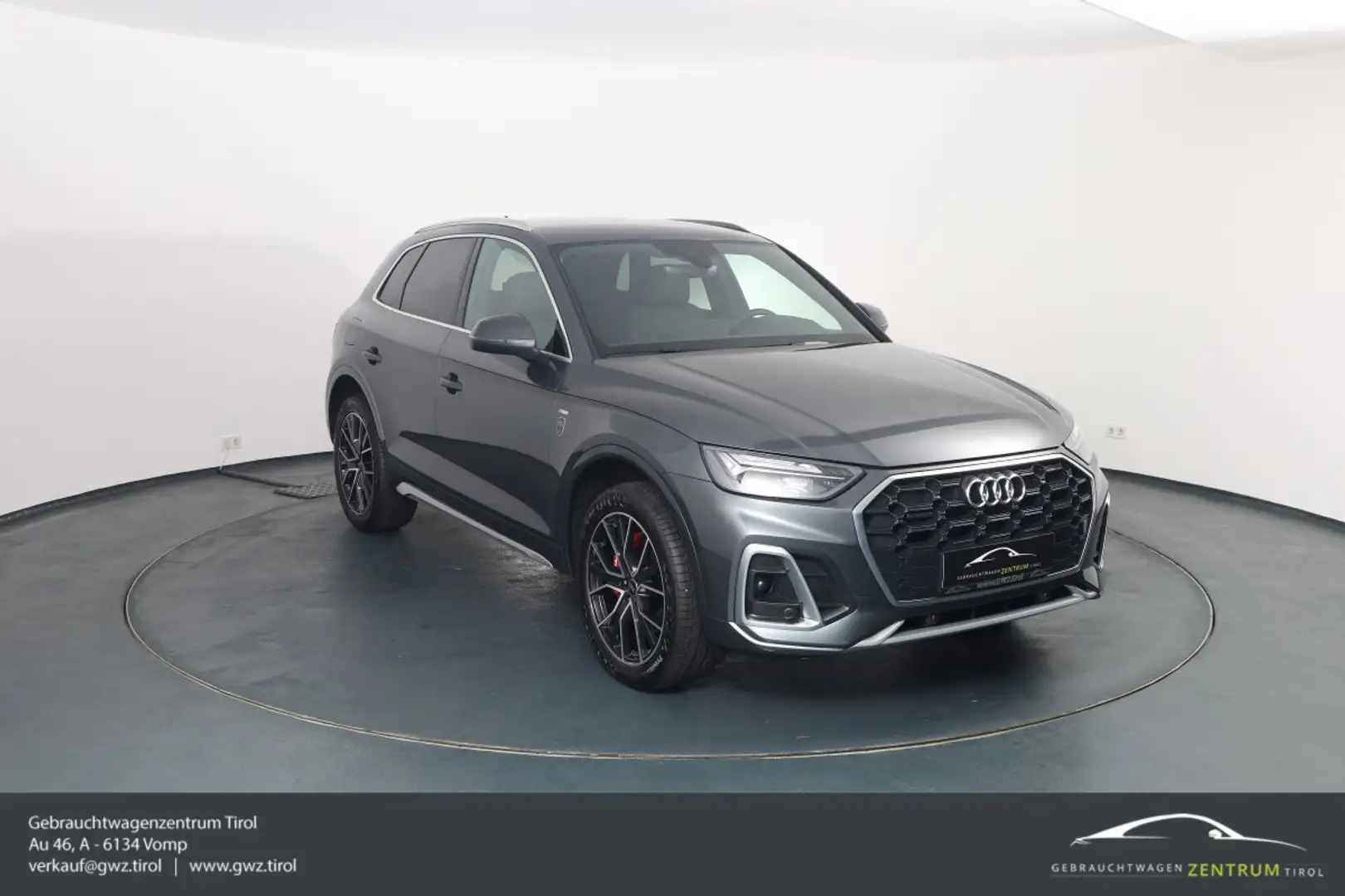Audi Q5 40 TDI quattro S line+ AHK KEY LESS TOP! Grau - 2