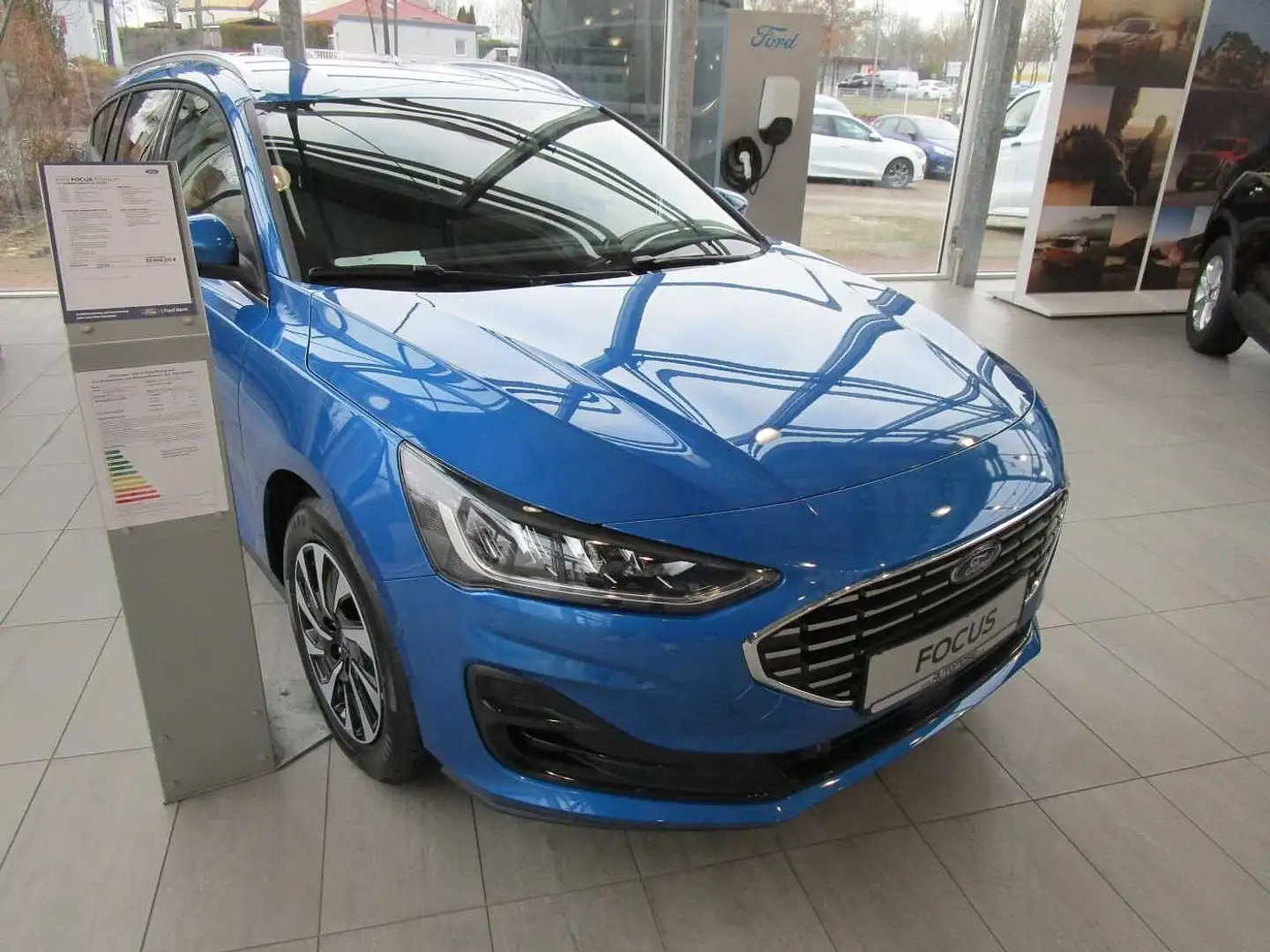 Ford Focus Turnier 1.0 EB MHEV TITANIUM/RFK/PPS/SHZ/FSB Bleu - 1