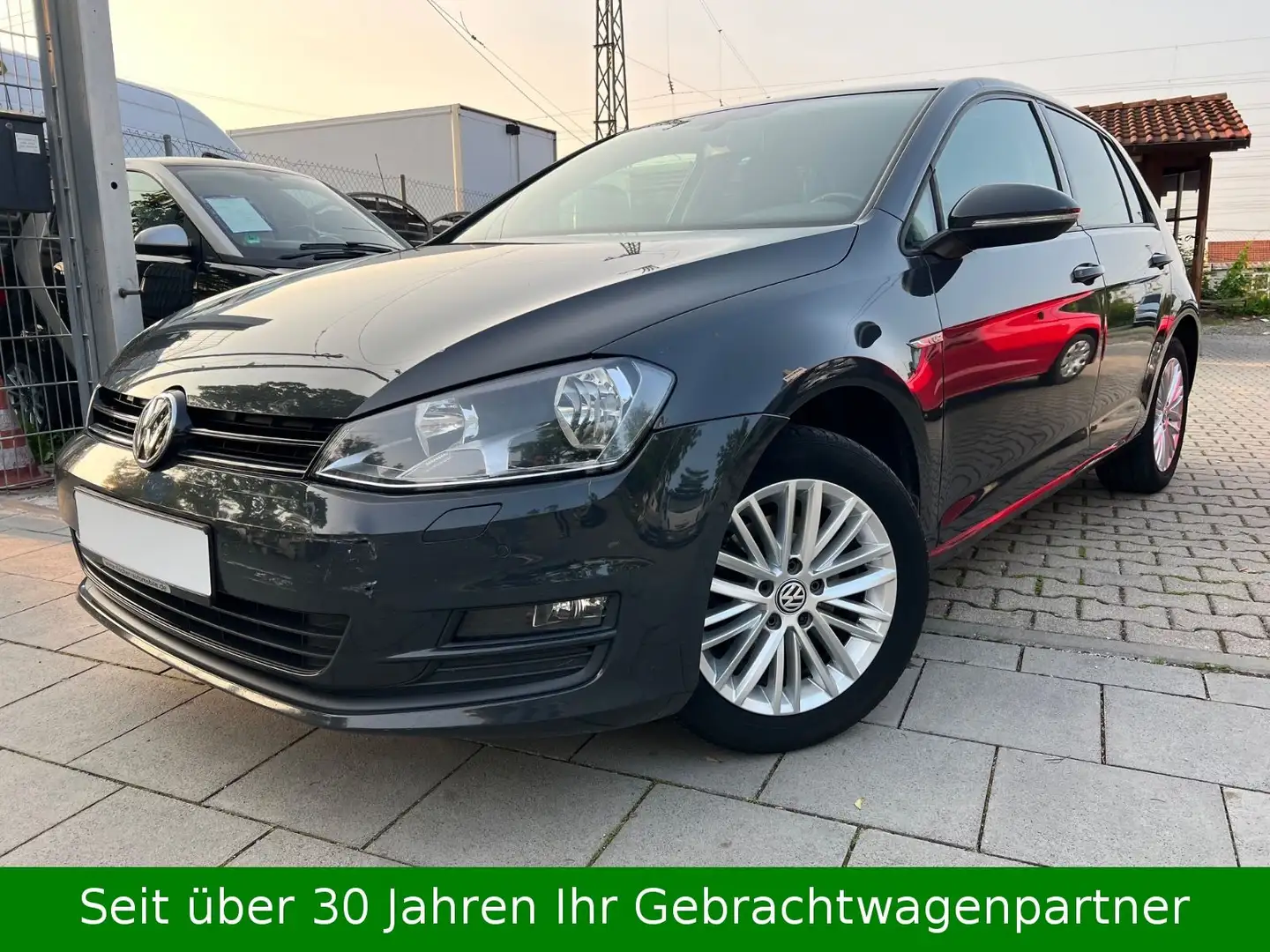 Volkswagen Golf VII 2.0TDI 150PS Comfortline CUP NAVI Gris - 1
