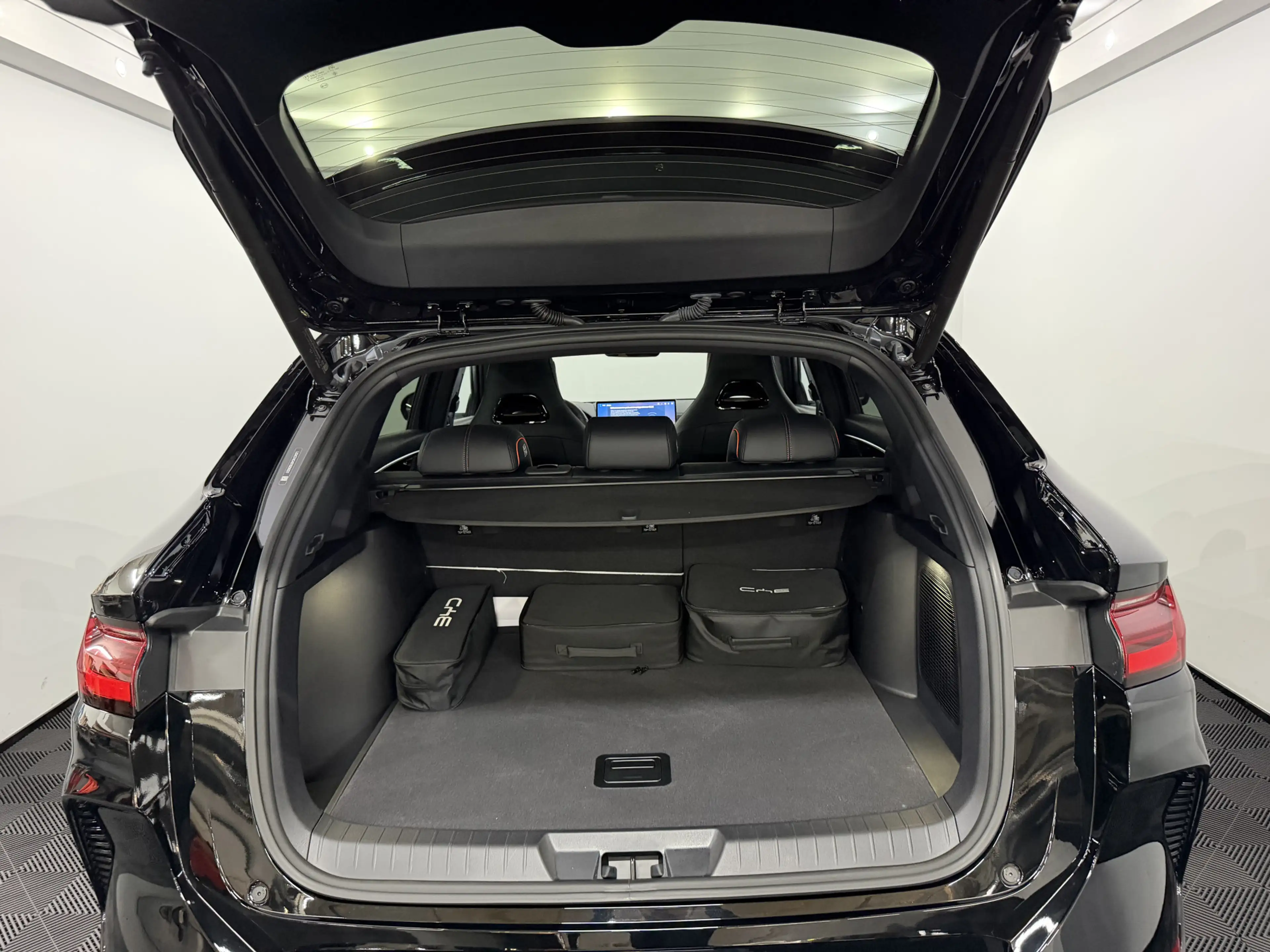 BYD Seal U 1.5 DM-i FWD Boost 360 Camera, Pano, Leder, Navi, — photo 31