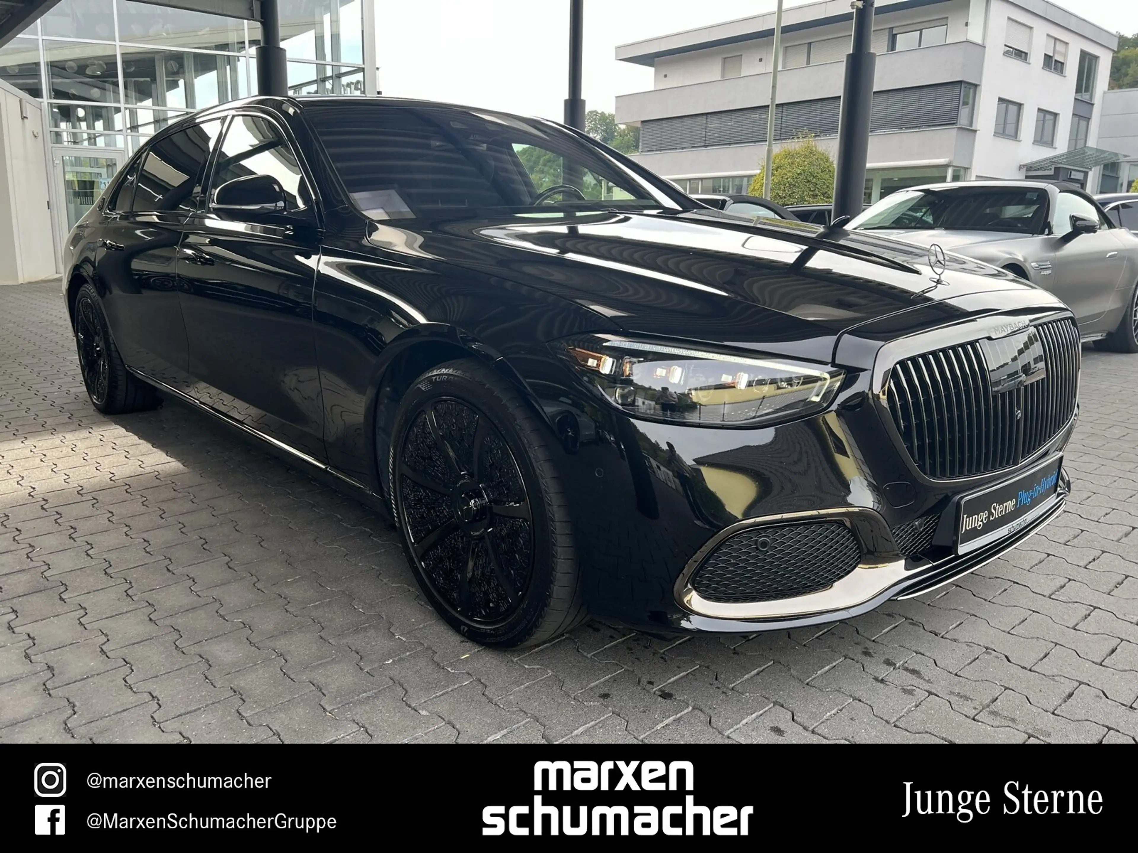 Mercedes-Benz S 580 Maybach S 580 e Night Series First-Class+Massage — photo 3