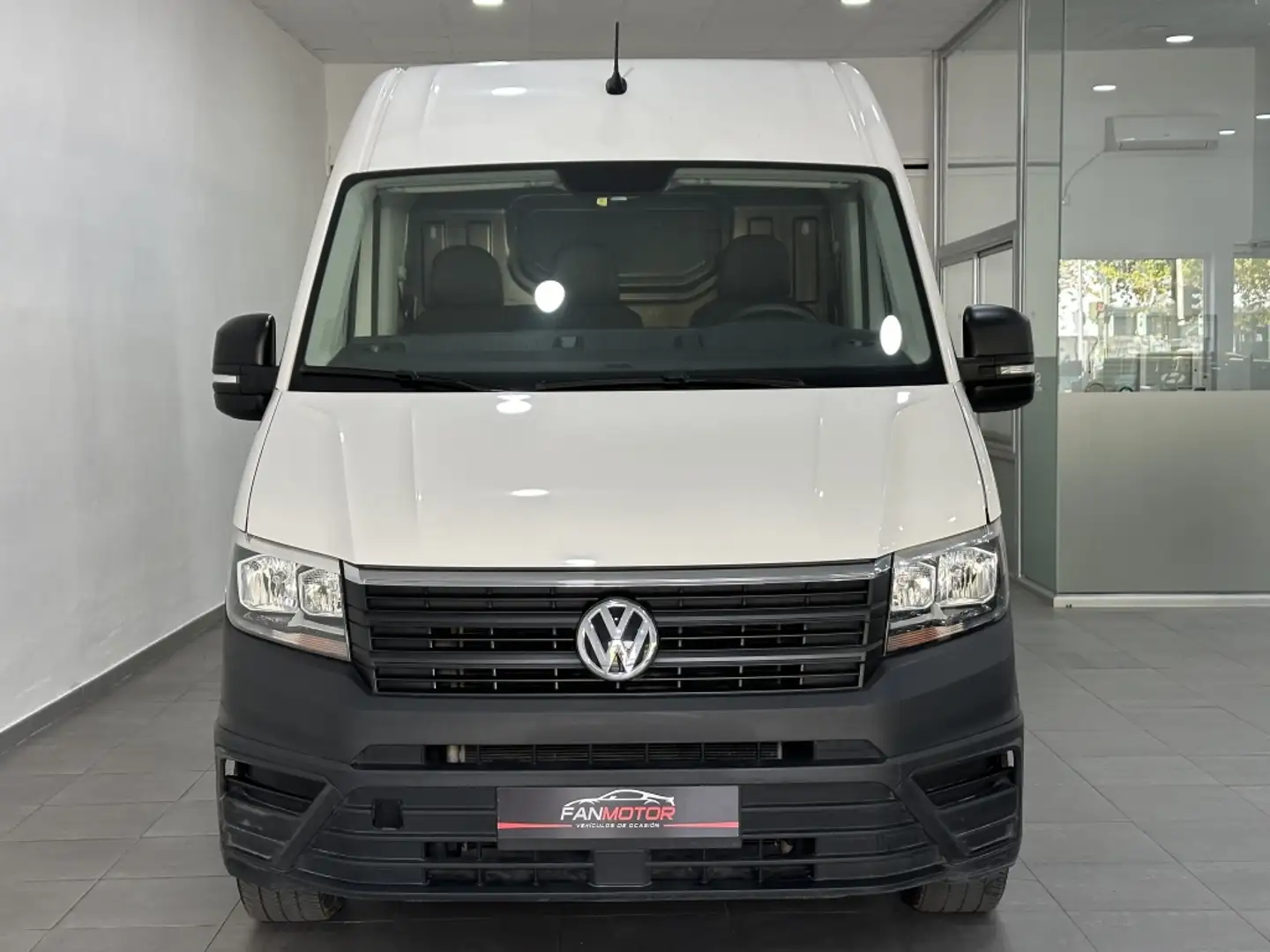 Volkswagen Crafter Furgón MRW 2.0TDI SCR 35 BM L3H2 103kW Blanc - 1