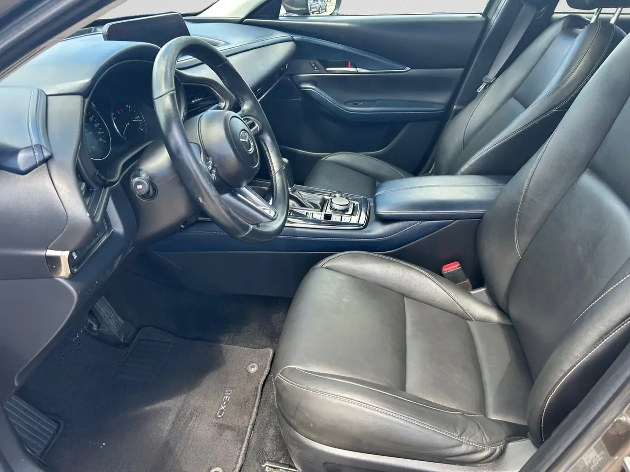 Mazda CX-30 снимка Mazda CX-30