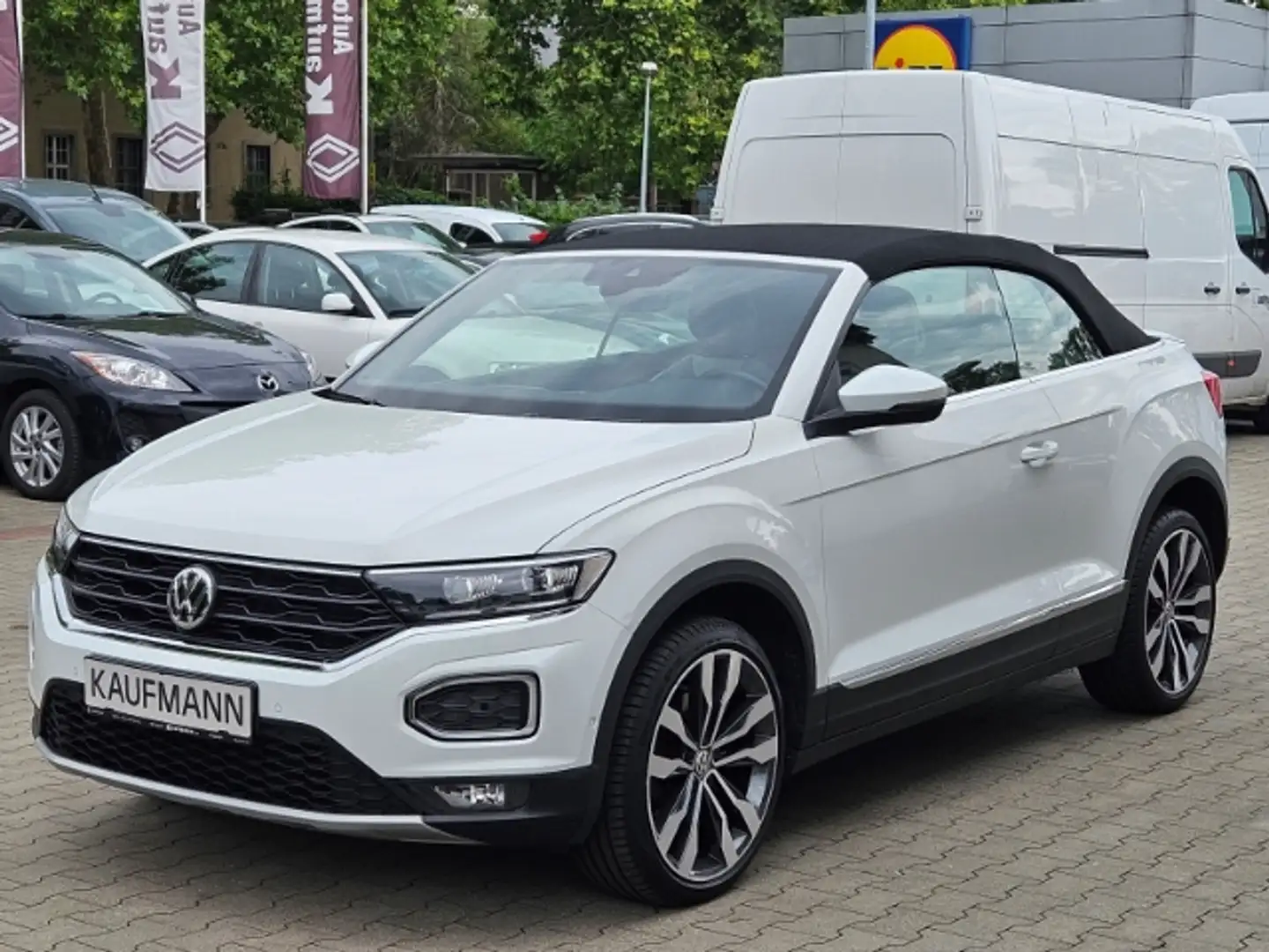 Volkswagen T-Roc Cabriolet Style 1.5 TSI KAM LED NAV Weiß - 1