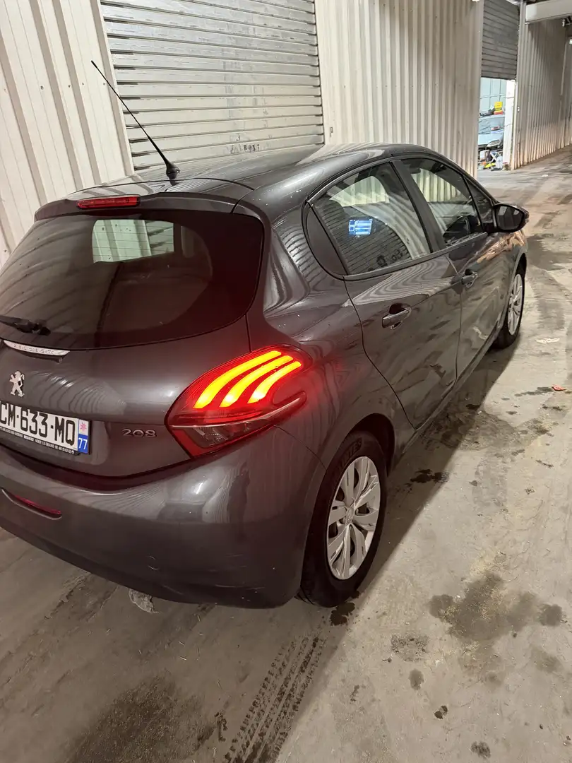 Peugeot 208 208 1.4 HDi 68ch BVM5 Active Gris - 2